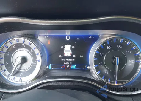 2017 Chrysler 300 Limited Awd from USA, damaged, VIN 2C3CCARG1HH542505